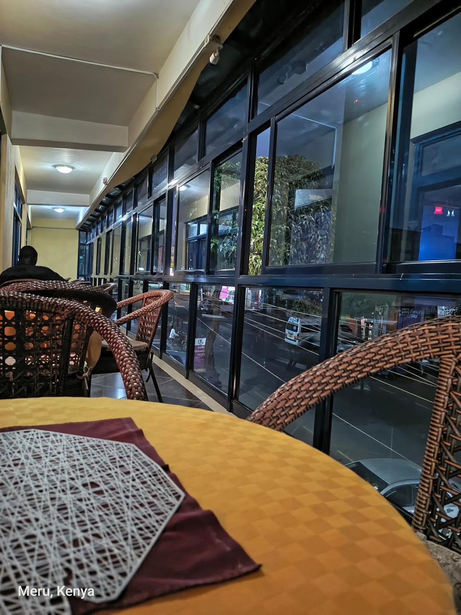 Meru Paramount Exterior photo